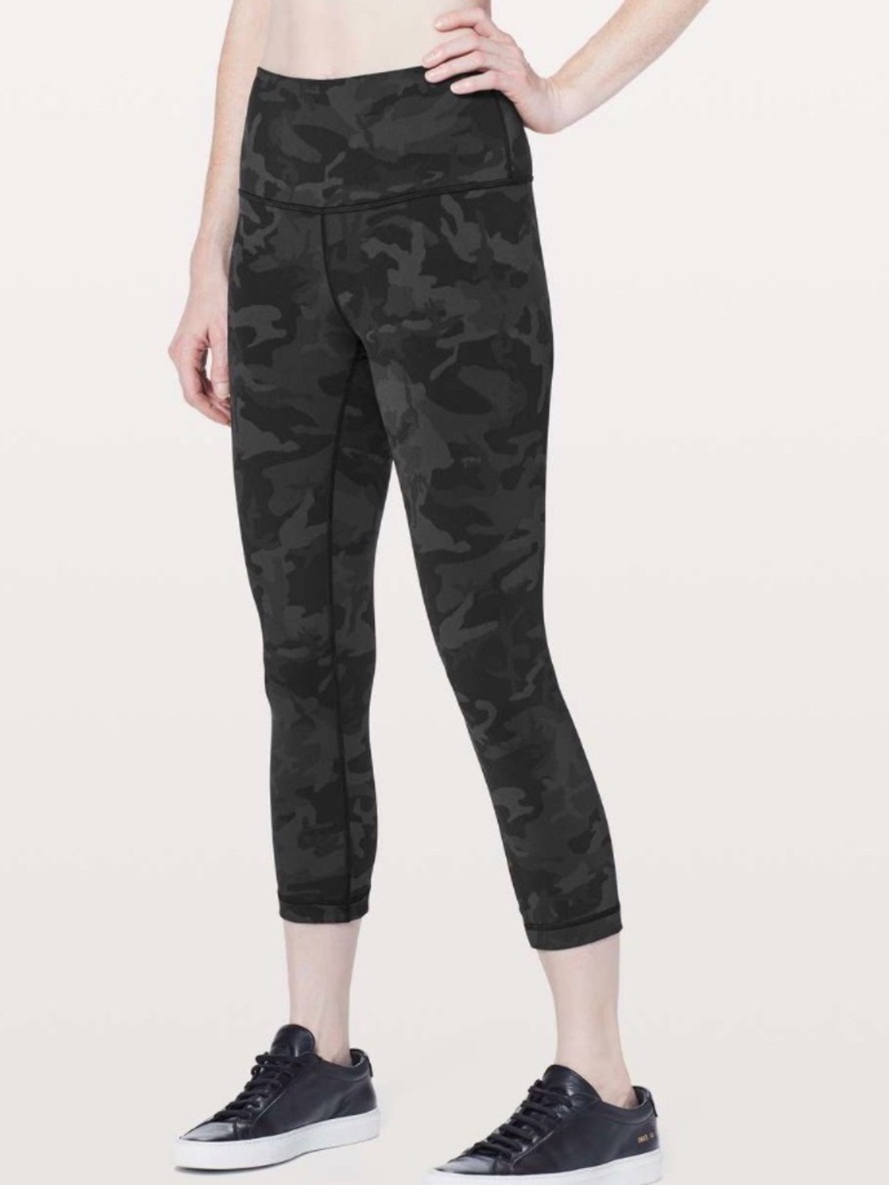 Lululemon Wunder Under Crop (Hi-Rise) *Full-On Luon 21
